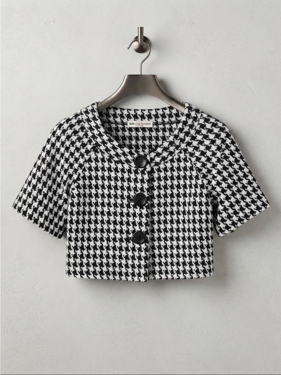 Pretty Good Jackets & Blazers - Black & White- Short Sleeve Button jacket